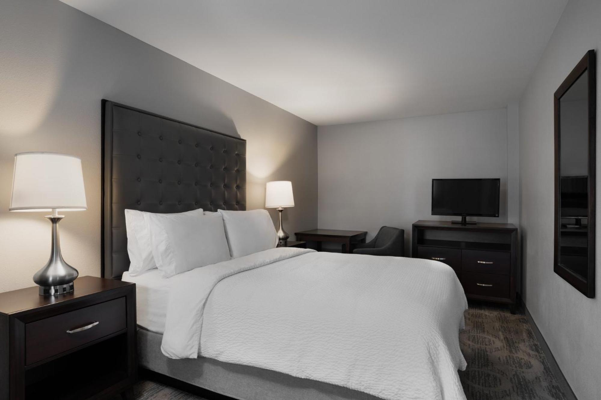 Garner - Seattle By Ihg Hotel 3*