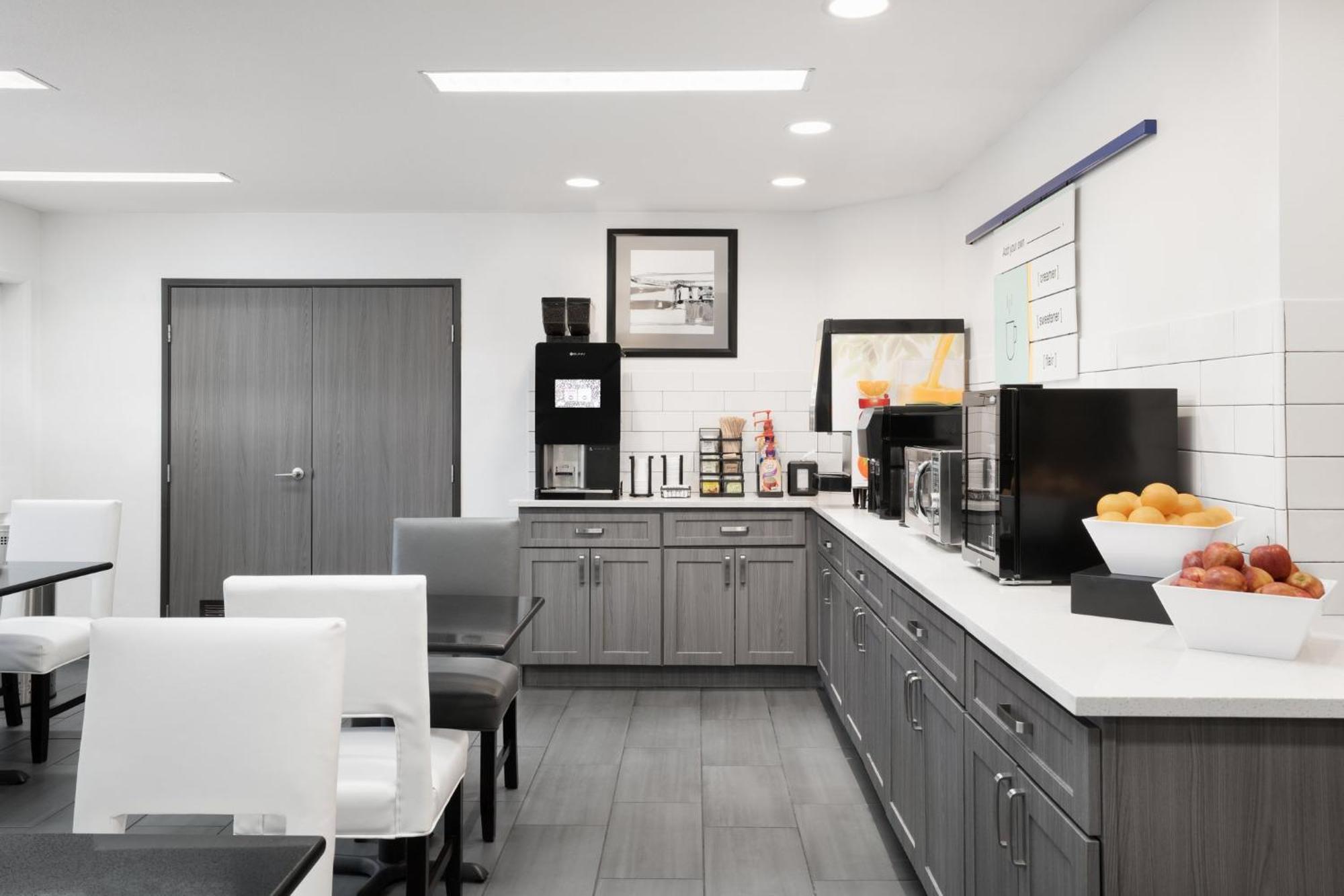 Hotel Garner - Seattle By Ihg 3*